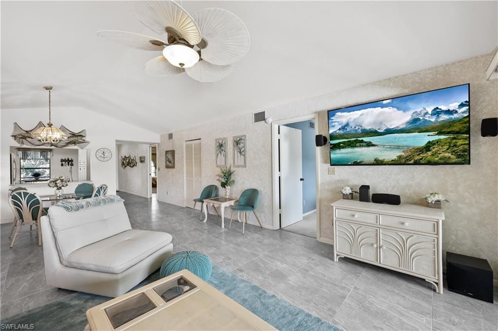 500 Misty Pines Cir, Unit 206, Naples, FL 34105 Photo