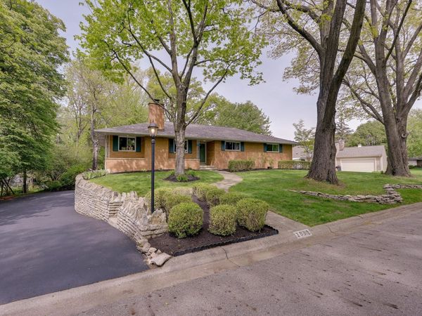 1091 Morning Street, Worthington, OH 43085