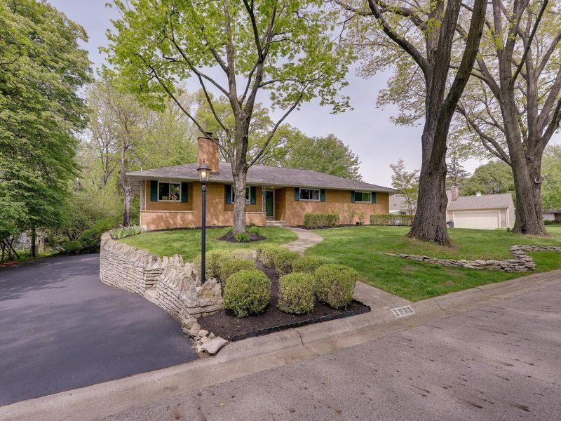 1091 Morning Street, Worthington, OH 43085 Photo 1