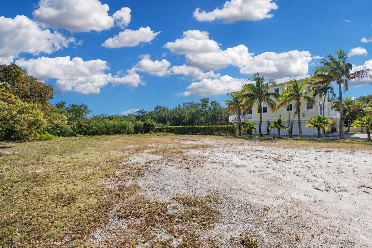 207 Stirrup Key Boulevard, Marathon, FL 33050 Photo