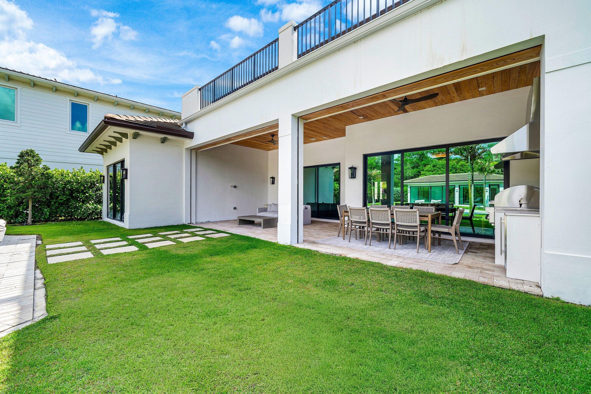 3192 Blue Cypress Lane, Wellington, FL 33414 Photo
