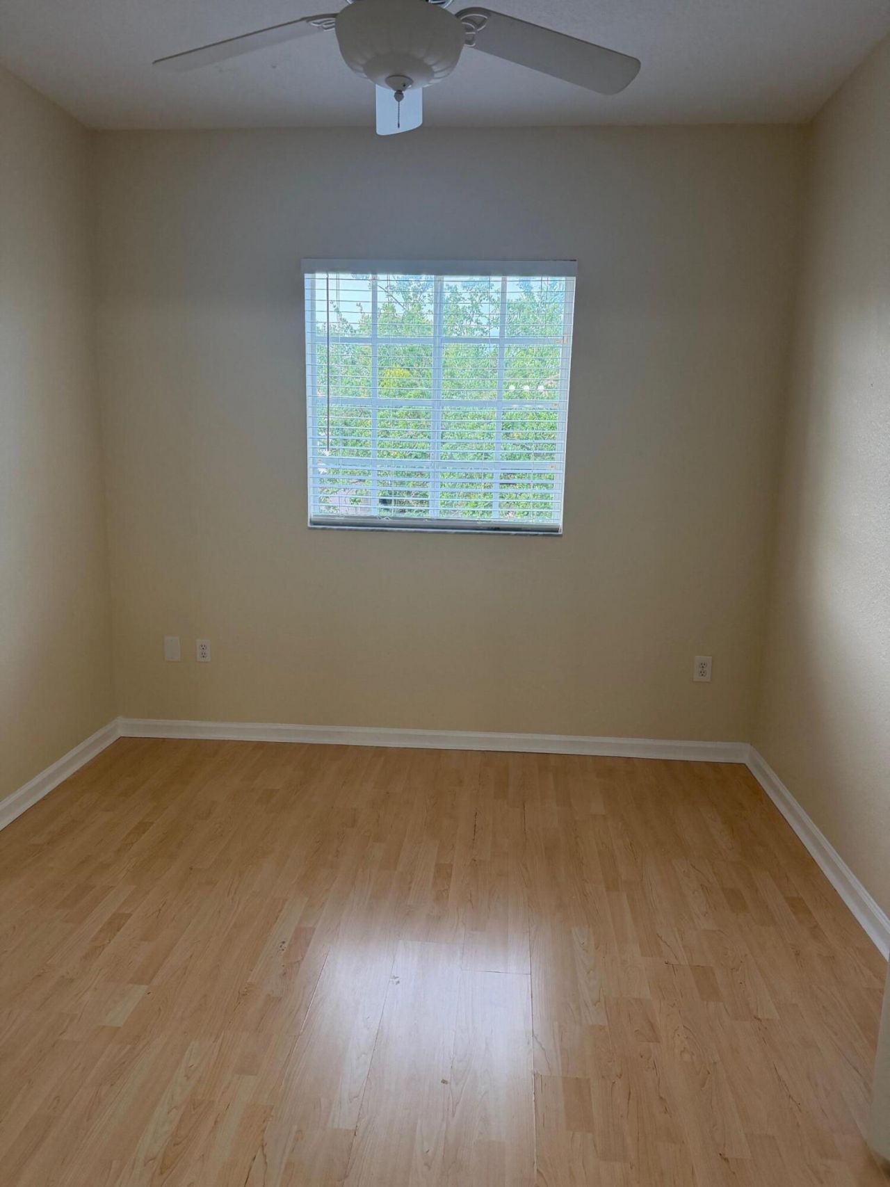 8839 S Isles Circle, Tamarac, FL 33321 Photo