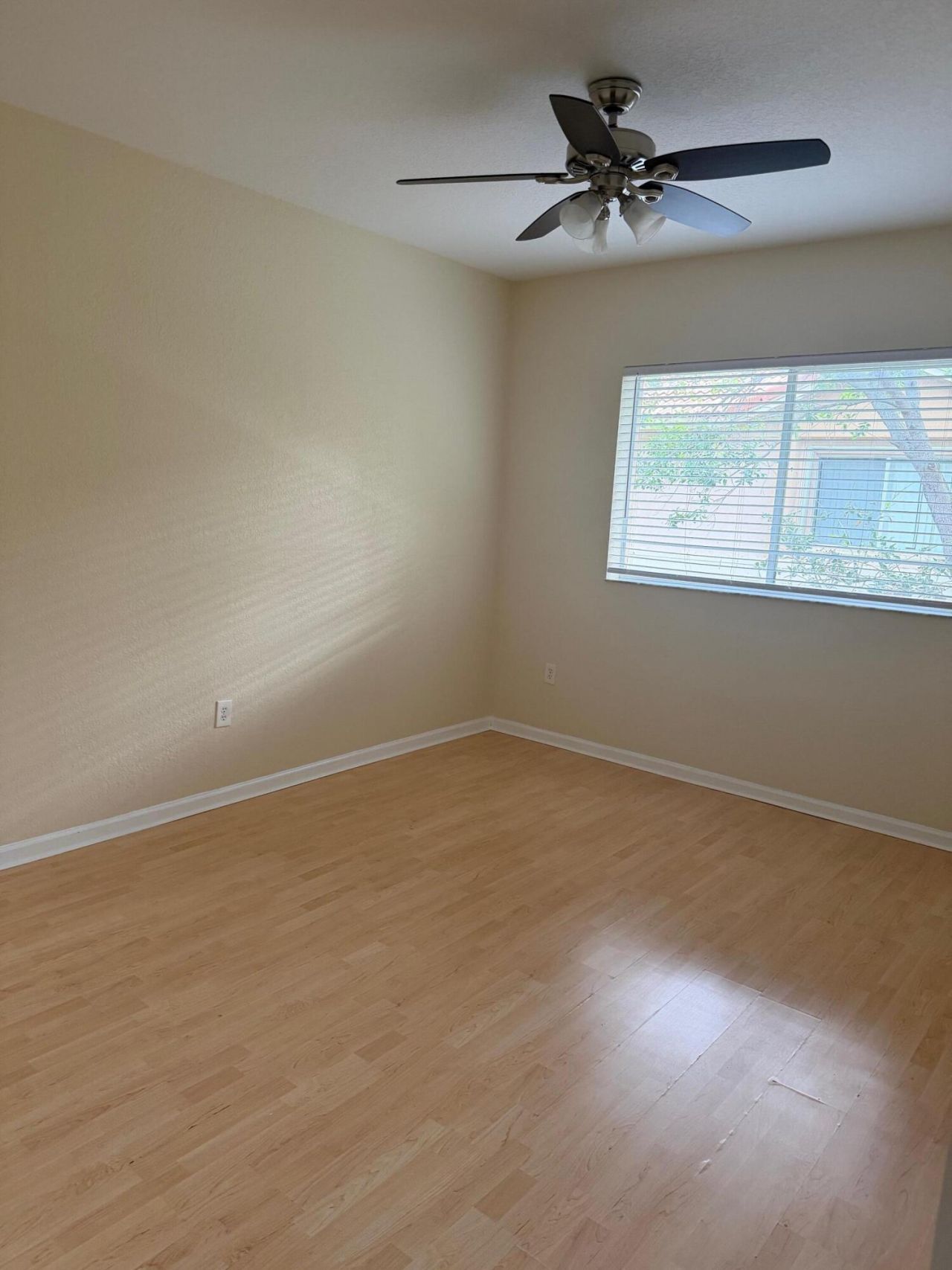8839 S Isles Circle, Tamarac, FL 33321 Photo