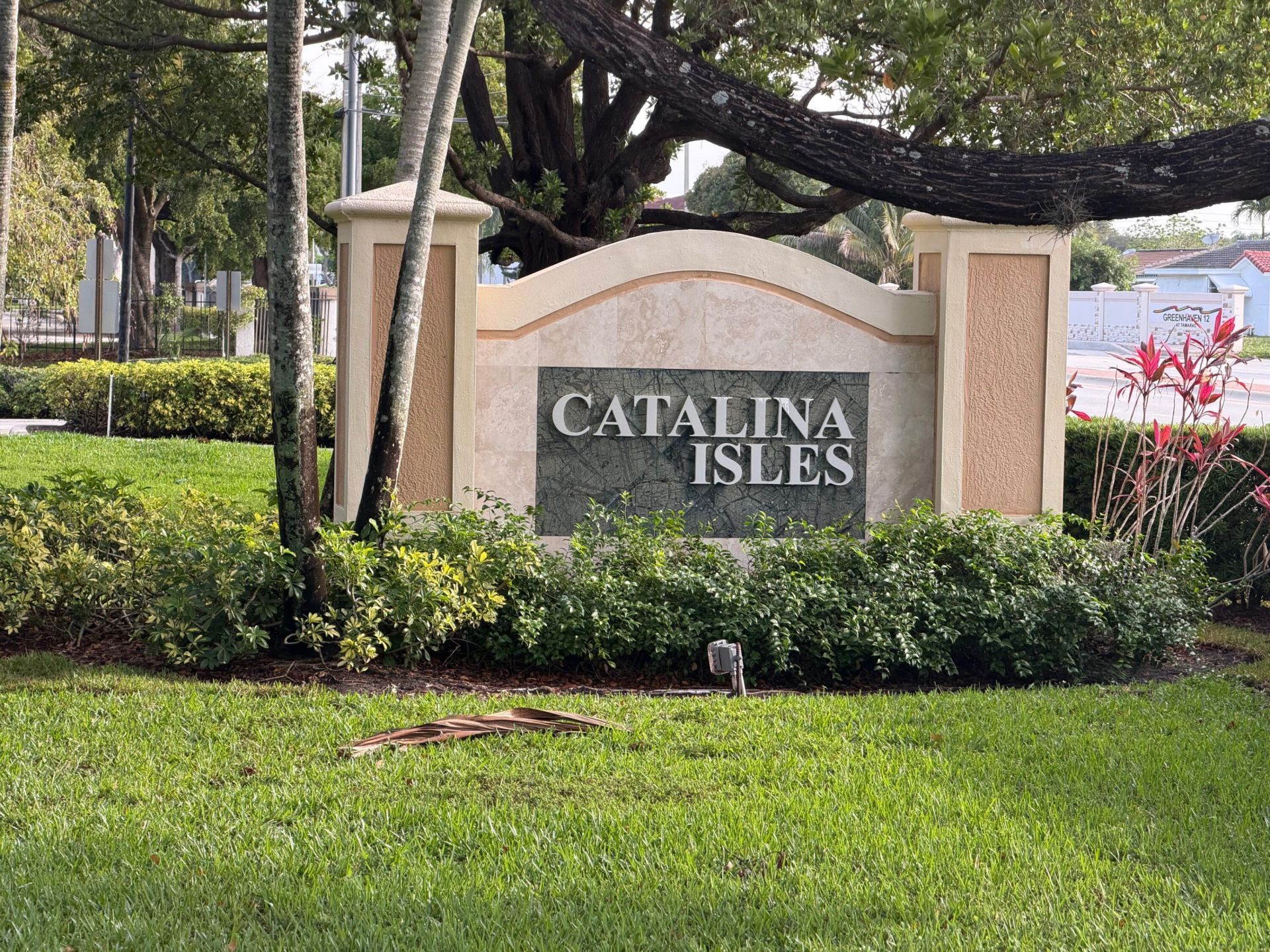 8839 S Isles Circle, Tamarac, FL 33321 Photo
