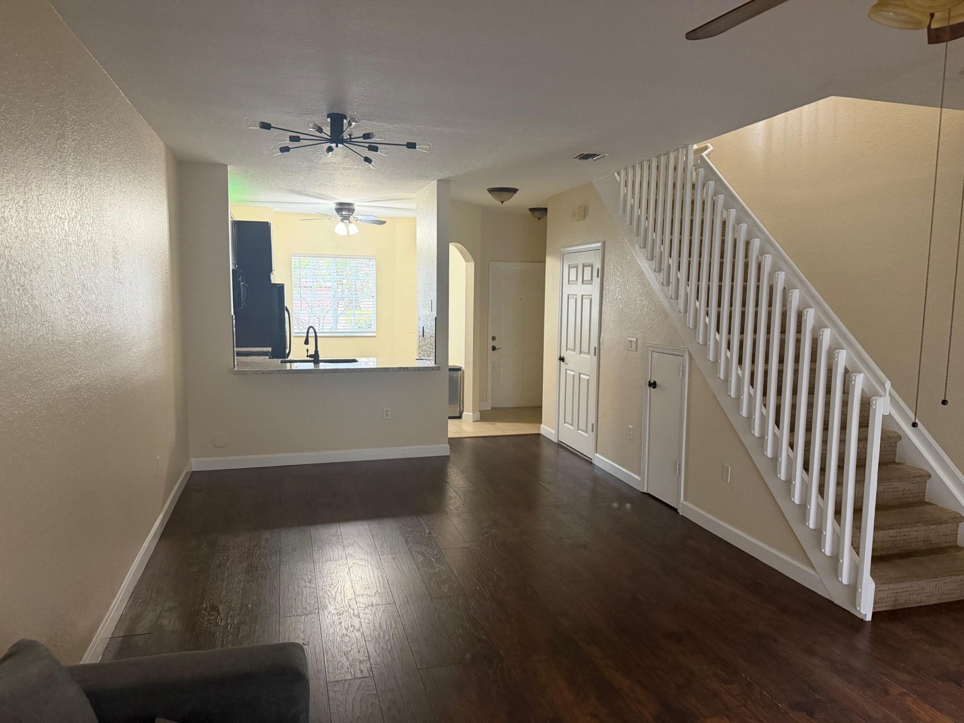 8839 S Isles Circle, Tamarac, FL 33321 Photo