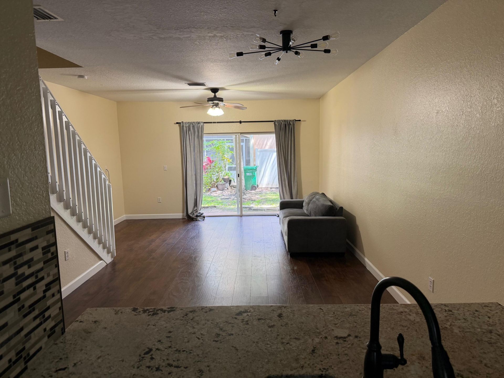 8839 S Isles Circle, Tamarac, FL 33321 Photo