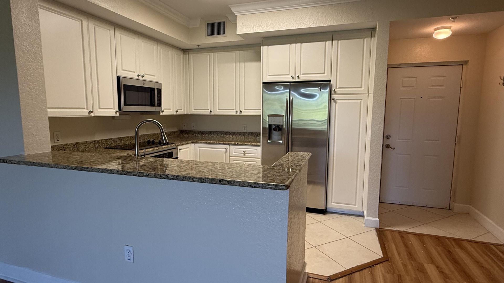 1690 Renaissance Commons Boulevard, Unit 1628, Boynton Beach, FL 33426 Photo