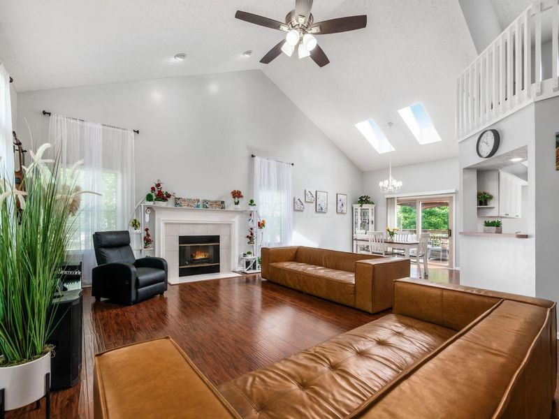 1004 Featherstone Court, Galloway, OH 43119 Photo 3