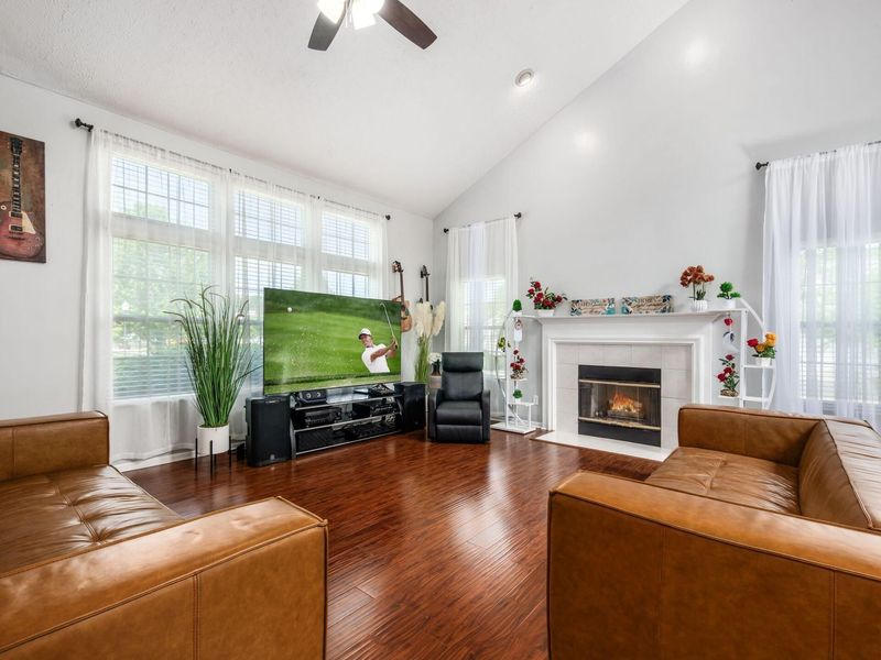 1004 Featherstone Court, Galloway, OH 43119 Photo 7
