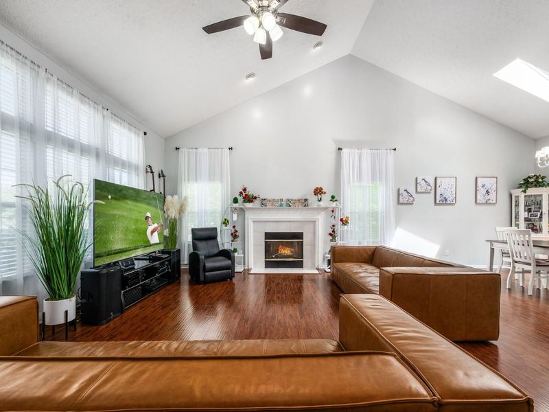 1004 Featherstone Court, Galloway, OH 43119 Photo 8