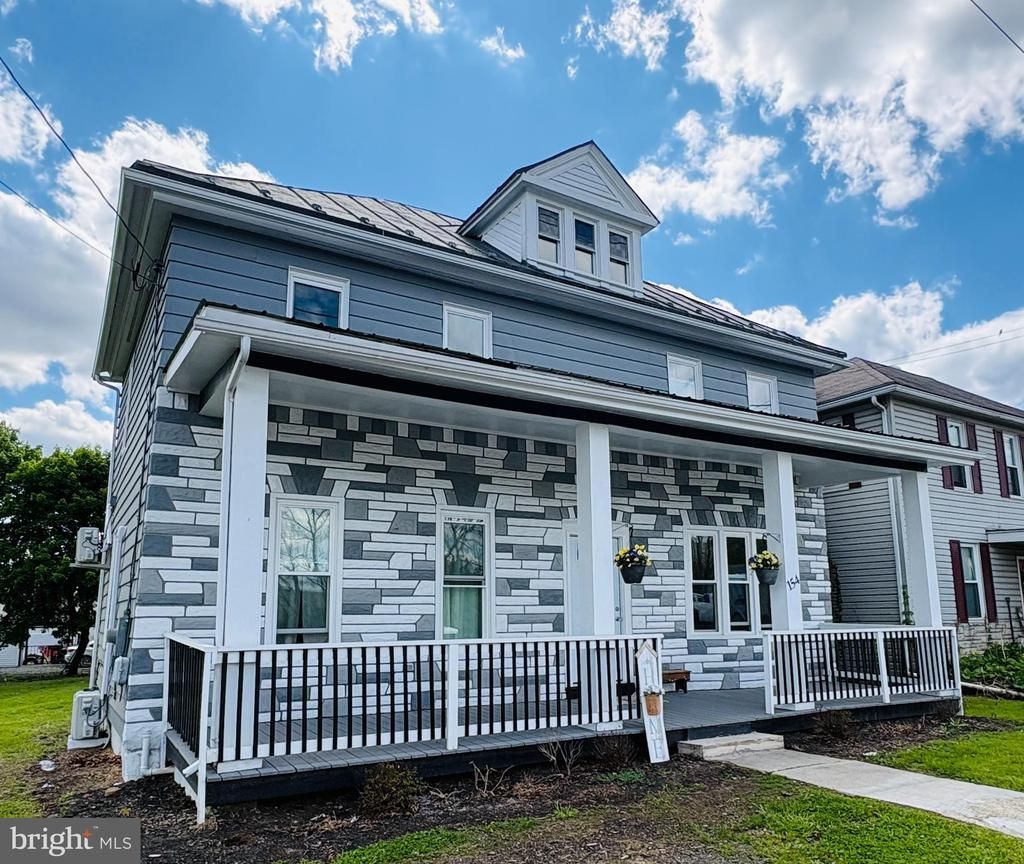 154 NORTH MAIN STREET, MILROY, PA 17063