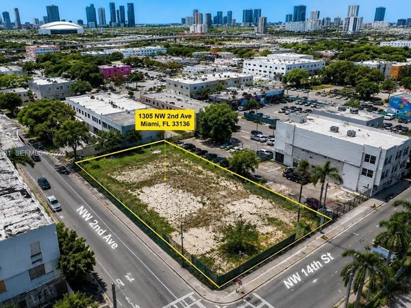 1305 NW 2nd Ave, Miami, FL 33136