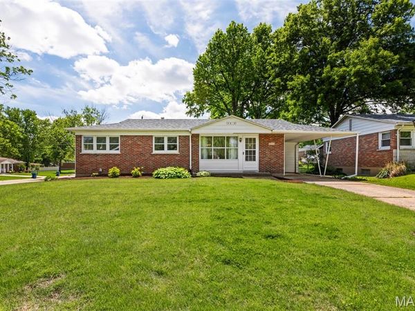 4800 Cayuga Drive, St Louis, MO 63123
