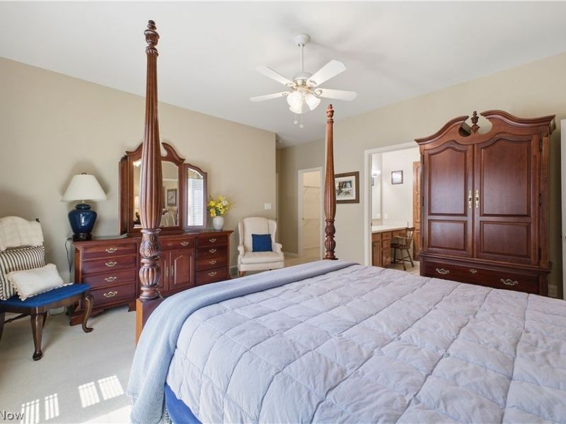 27 D Hunters Woods Drive, Canfield, OH 44406 Photo 15