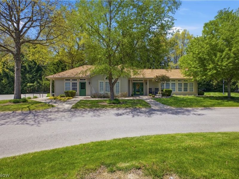 27 D Hunters Woods Drive, Canfield, OH 44406 Photo 27