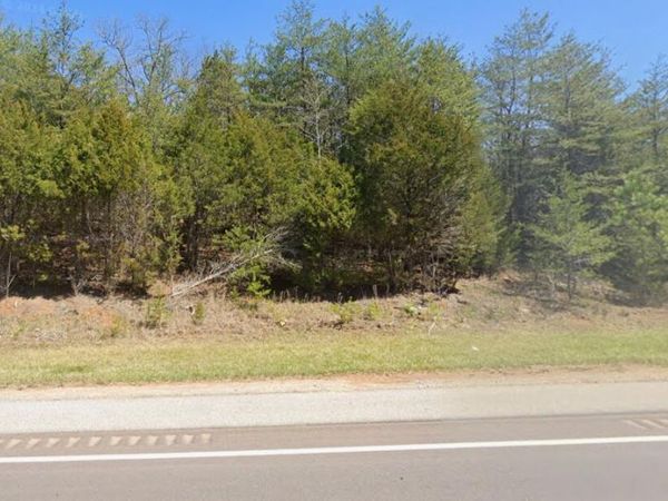 7681 Highway 68 , Madisonville, TN 37354