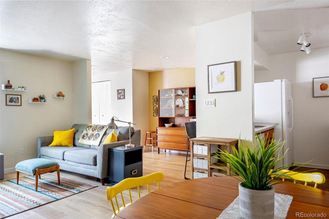 8472 Everett Way, Unit B, Arvada, CO 80005 Main Photo