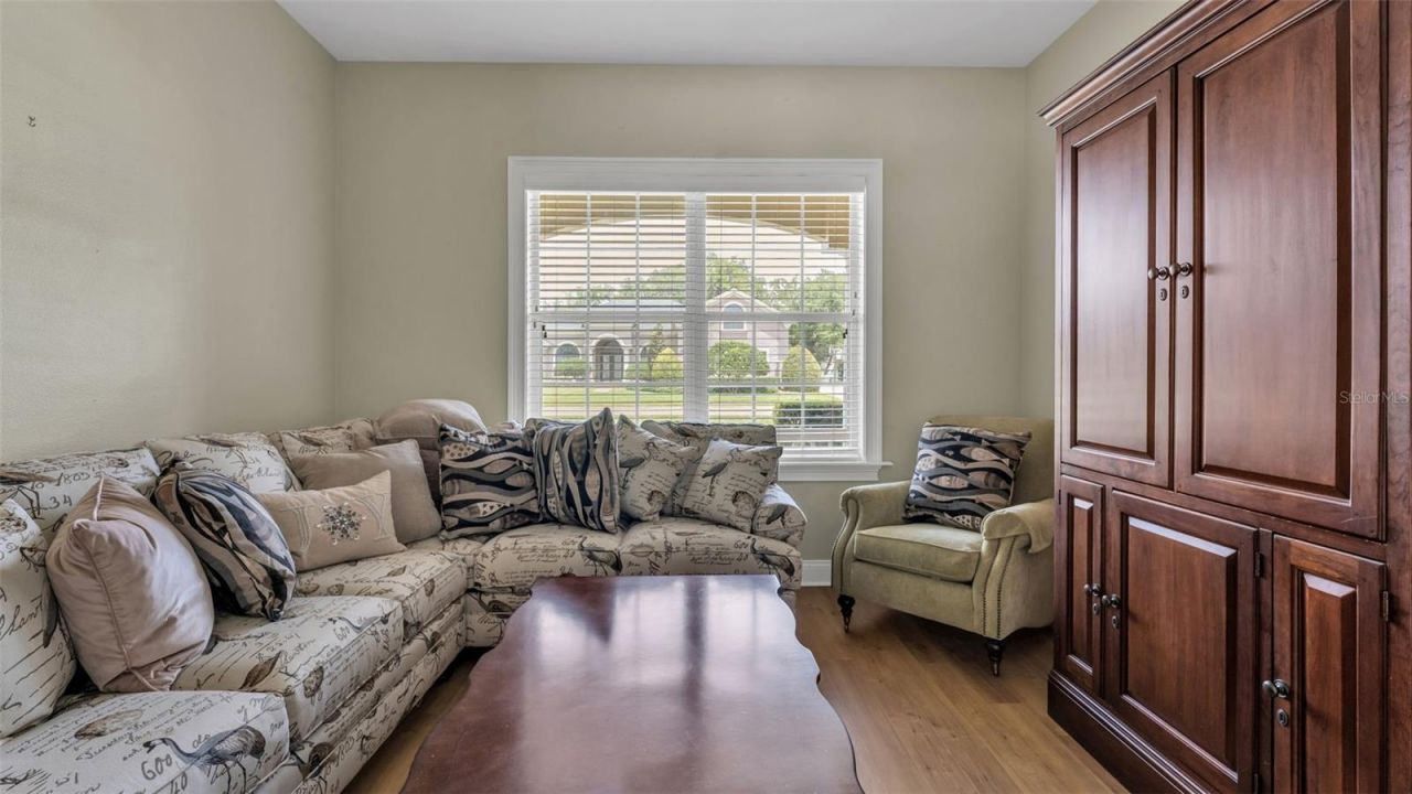 143 Shannon Oaks Drive, Lakeland, FL 33813 Photo
