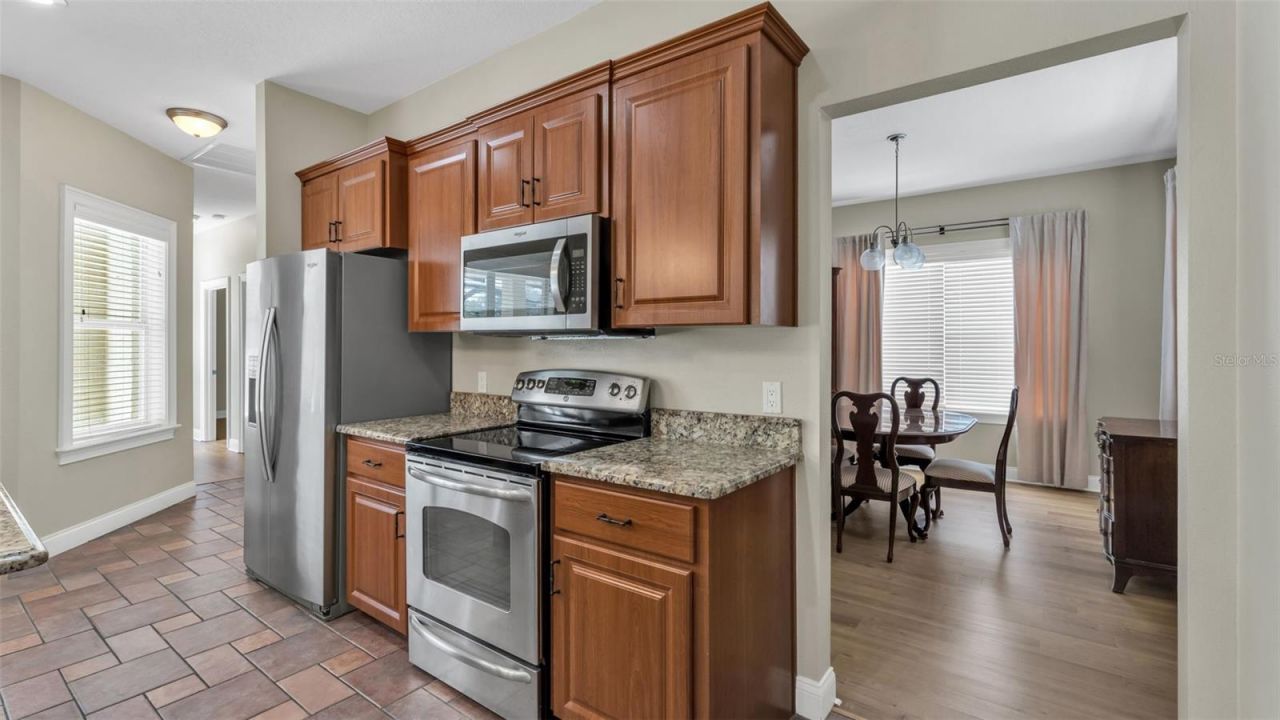 143 Shannon Oaks Drive, Lakeland, FL 33813 Photo