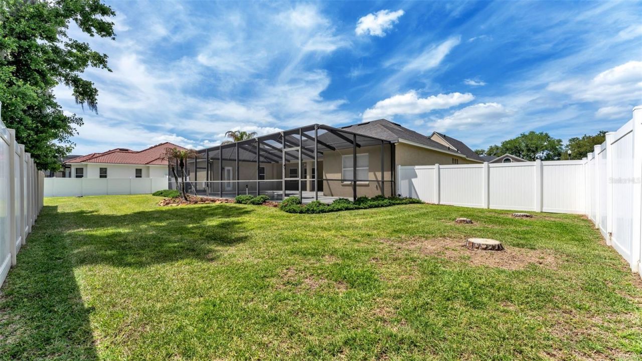 143 Shannon Oaks Drive, Lakeland, FL 33813 Photo
