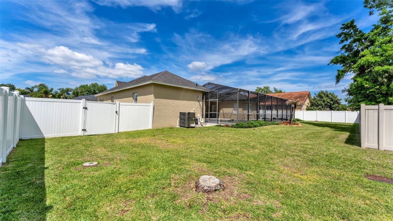 143 Shannon Oaks Drive, Lakeland, FL 33813 Photo