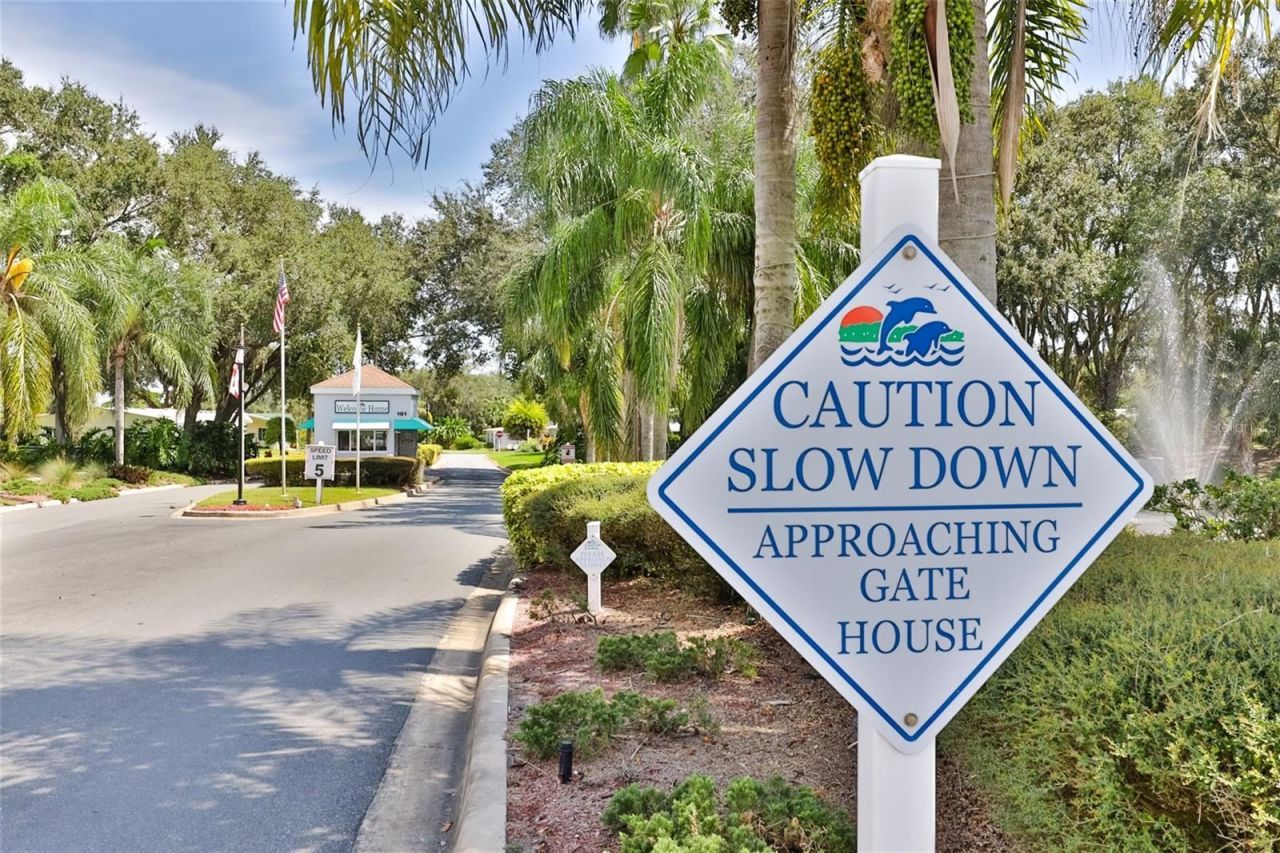 501 Topside Circle, Edgewater, FL 32141 Photo