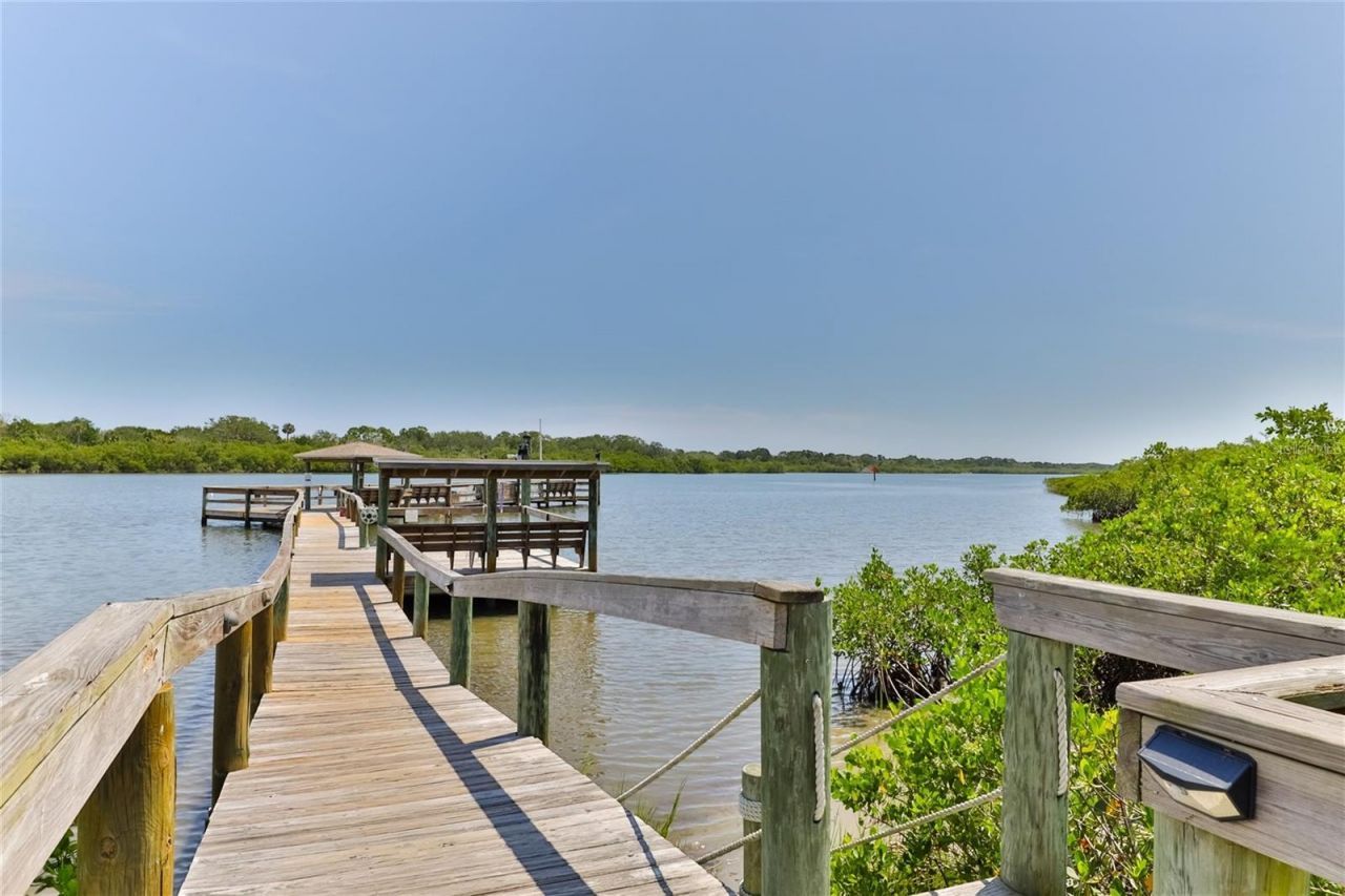 501 Topside Circle, Edgewater, FL 32141 Photo
