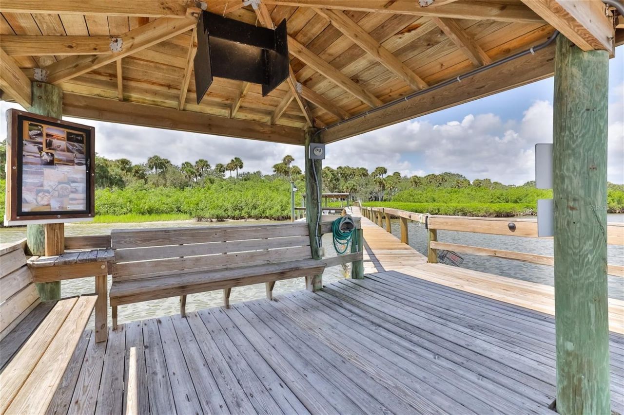 501 Topside Circle, Edgewater, FL 32141 Photo