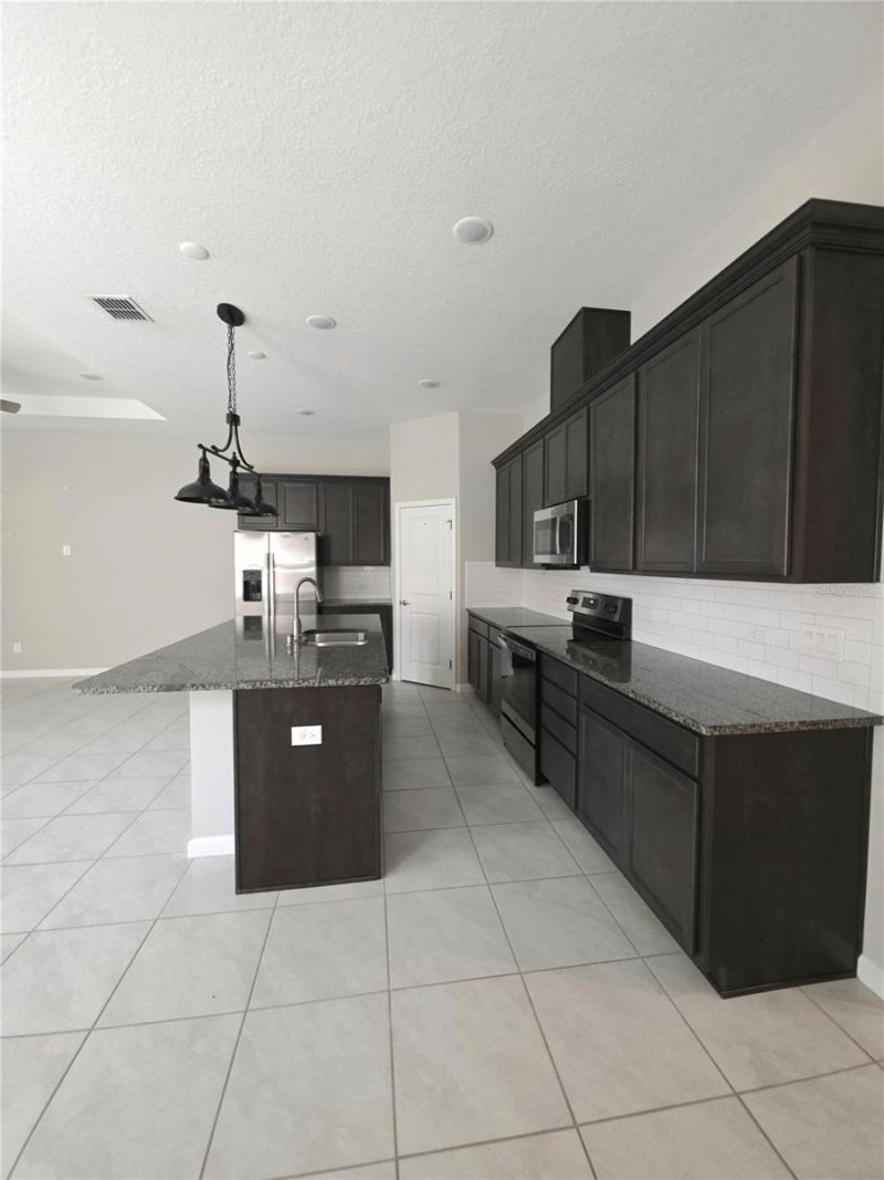 624 Bayern Lane , Debary, FL 32713 Photo