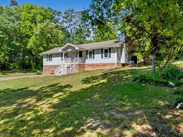 9917 Shore Drive, Soddy Daisy, TN 37379