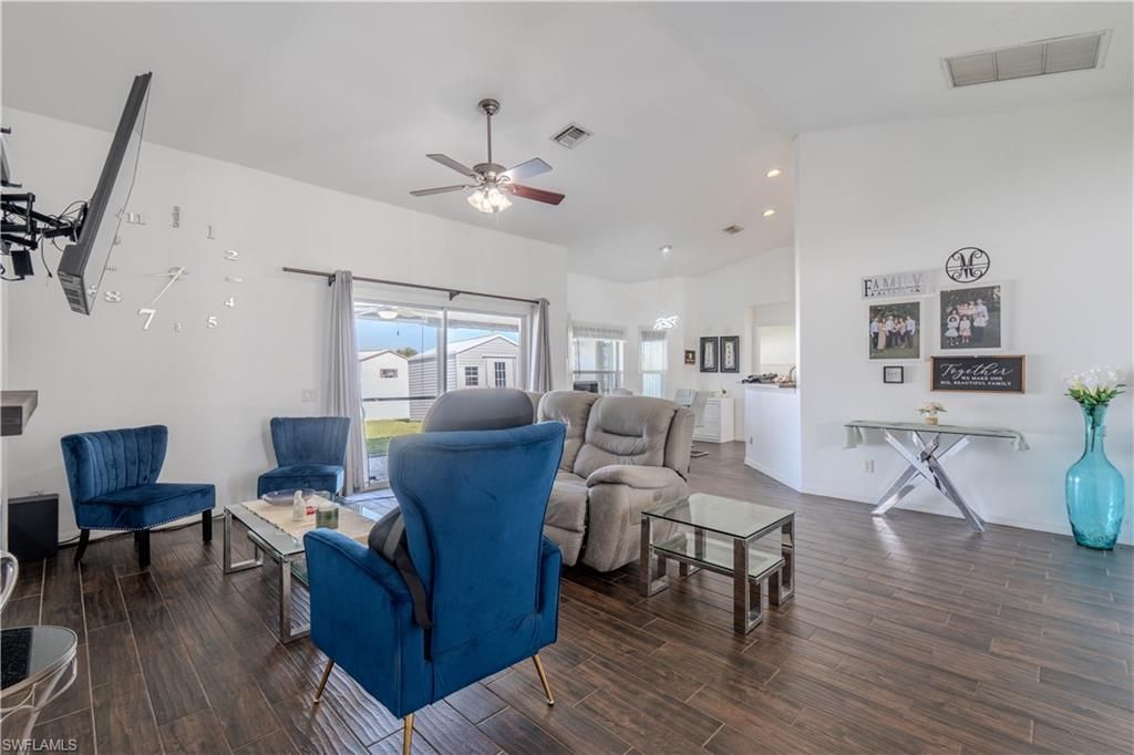 16 NW 18th Ave, Cape Coral, FL 33993 Photo