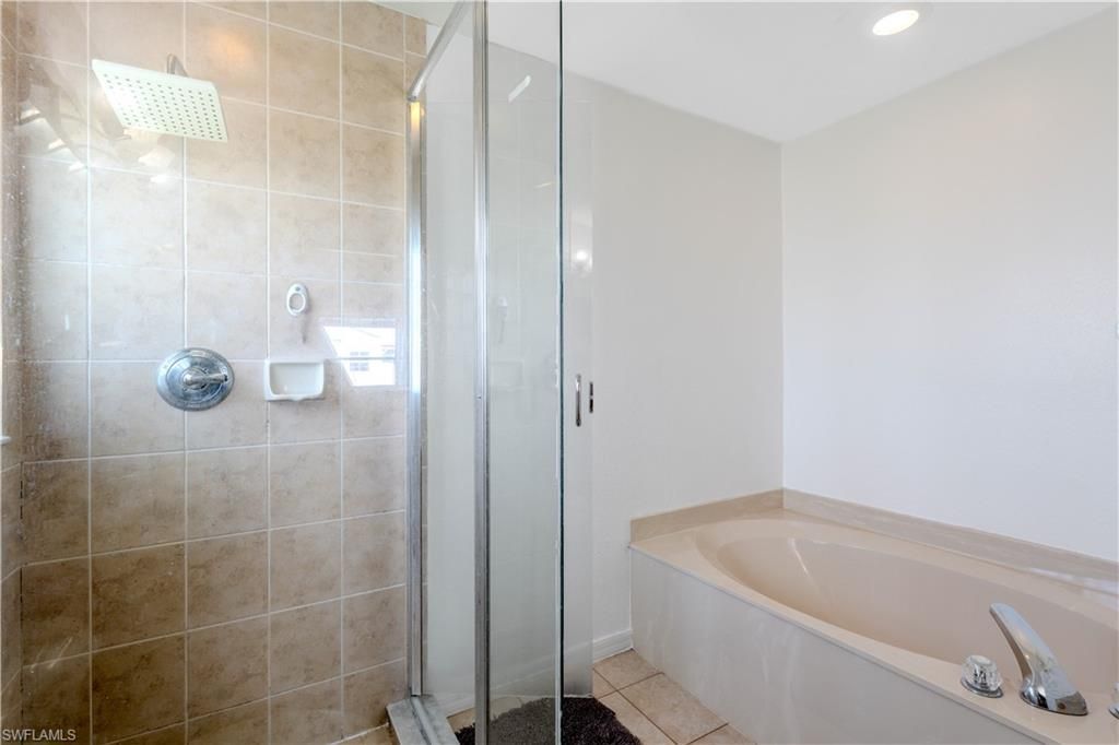 16 NW 18th Ave, Cape Coral, FL 33993 Photo
