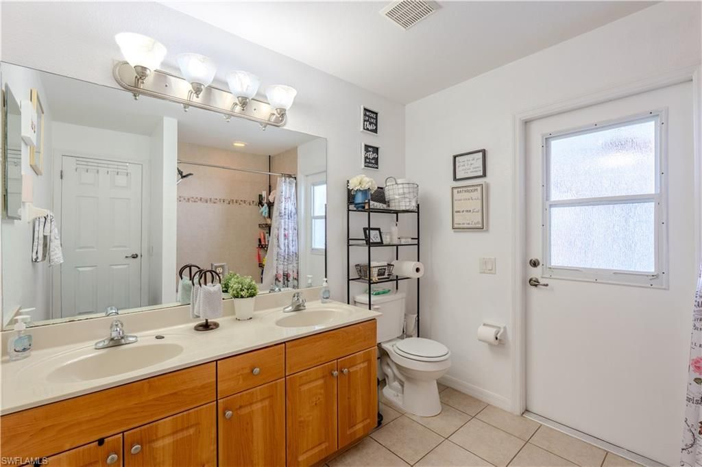 16 NW 18th Ave, Cape Coral, FL 33993 Photo
