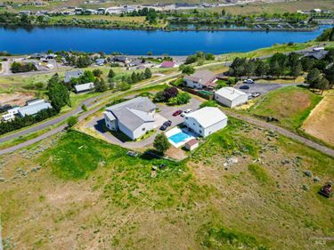 2750 S Perry Lane, Clarkston, WA 99403