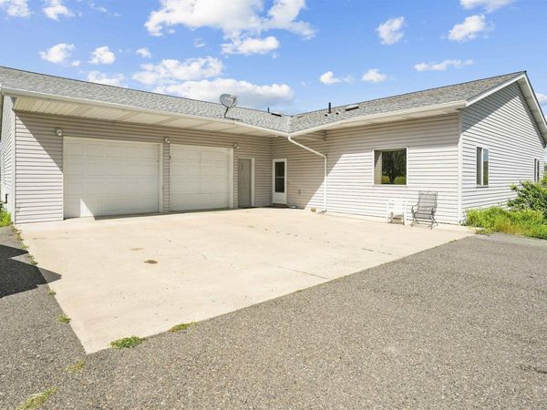 2750 S Perry Lane, Clarkston, WA 99403