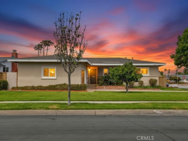 1318 Watson, Costa Mesa, CA 92626