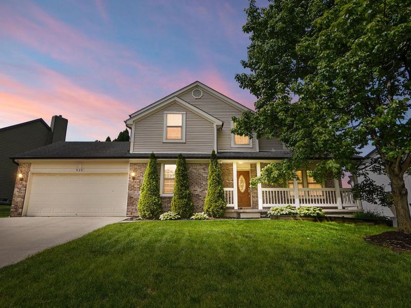 925 Thayer Drive, Columbus, OH 43230 Photo 3
