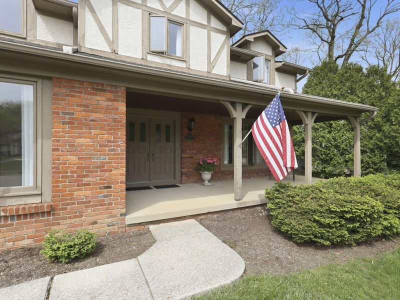1250 Briarmeadow Drive, Columbus, OH 43235 Photo 6