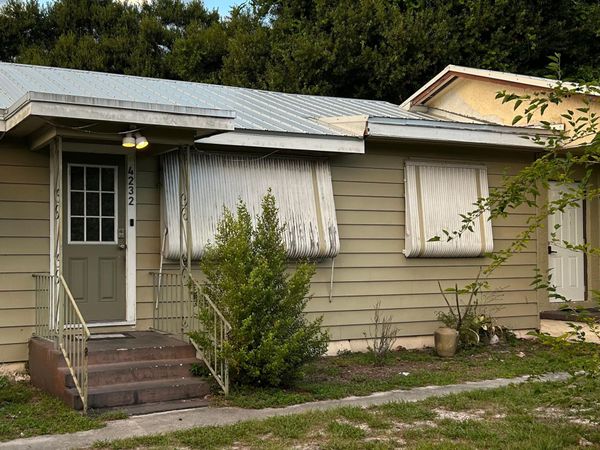 4232 Edwards Road, Fort Pierce, FL 34981