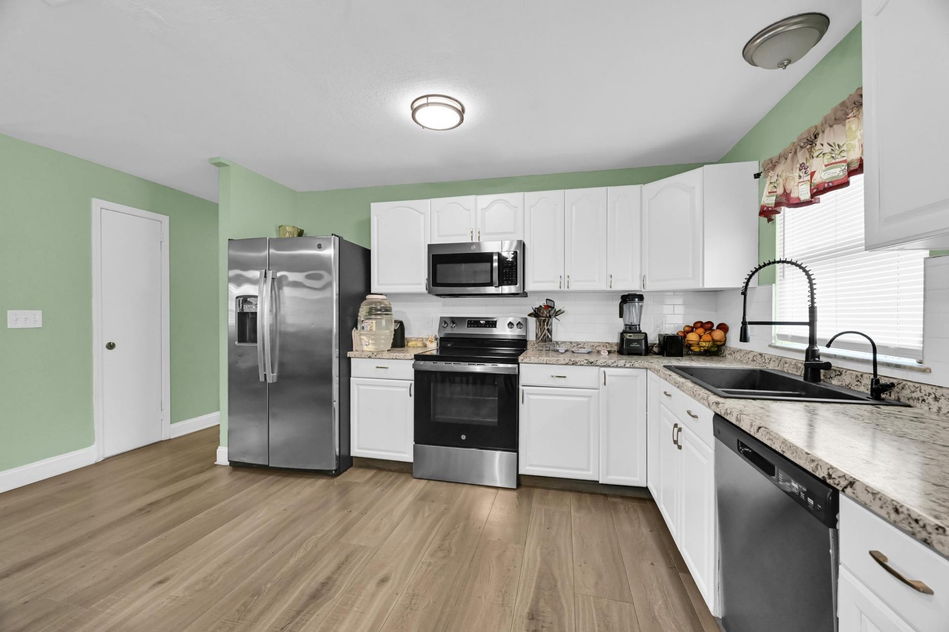 5214 Bowling Green Drive, Fort Pierce, FL 34951 Photo