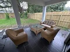 613 NW 10th St, Hallandale Beach, FL 33009 Photo