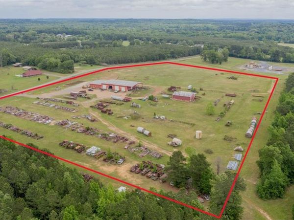833 Shadows Lane , Dubberly, LA 71024