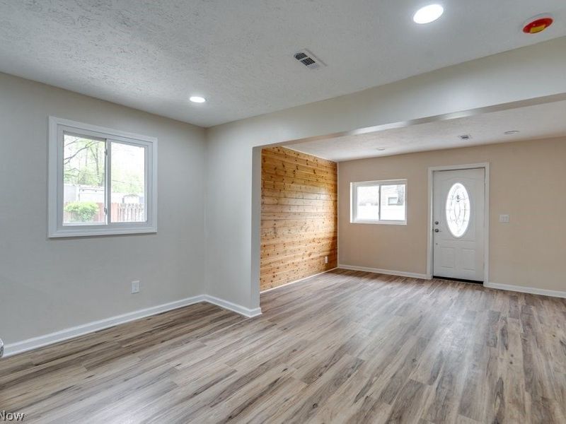 4944 Coleman Drive, New Franklin, OH 44319 Photo 8