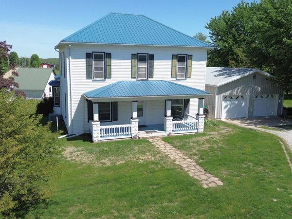 401 E North Street, Cantril, IA 52542
