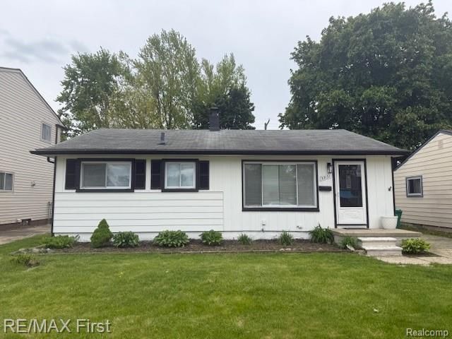 33131 Kathryn Street, Garden City, MI 48135 Main Photo