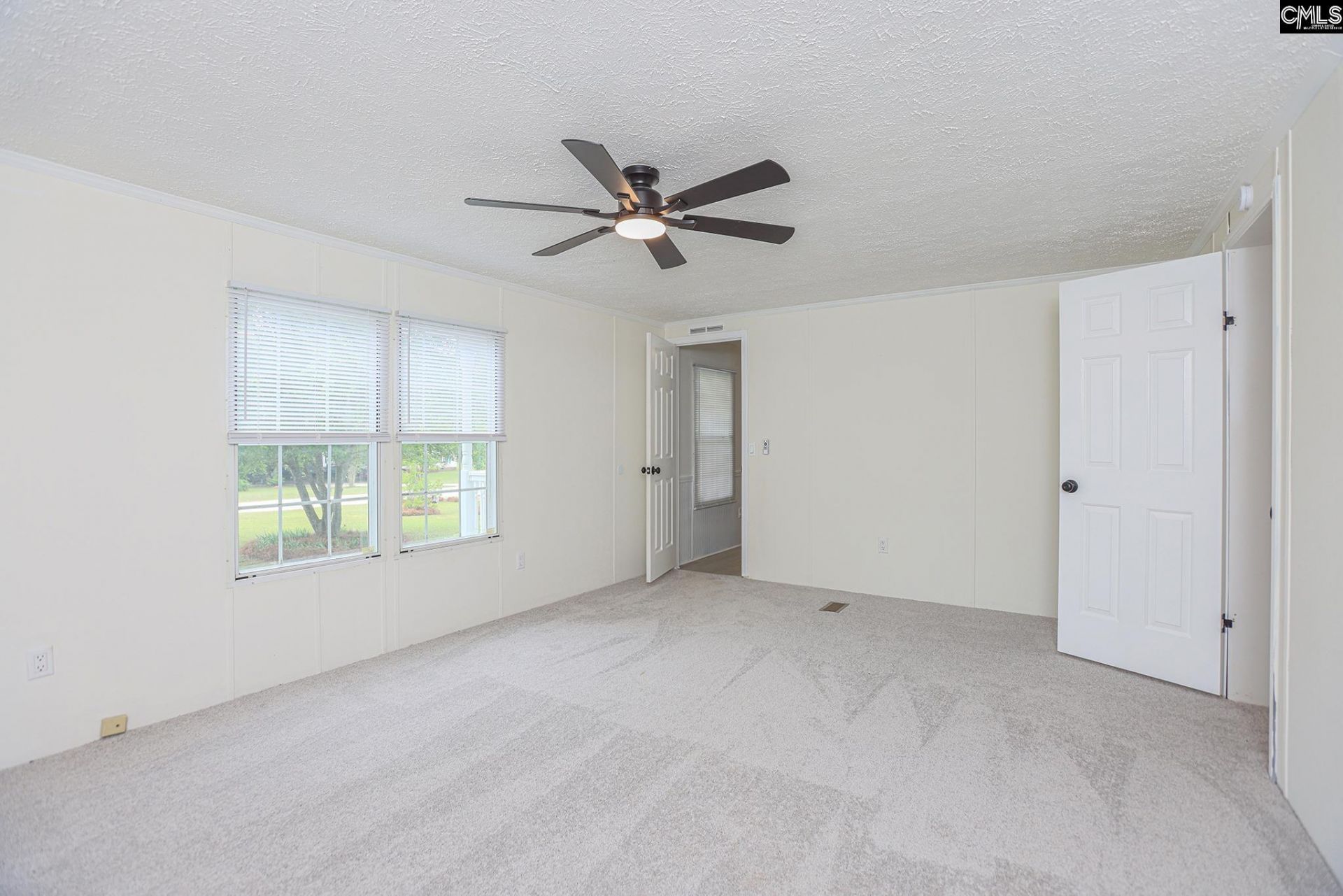 118 Frandeenas Court  Photo 29