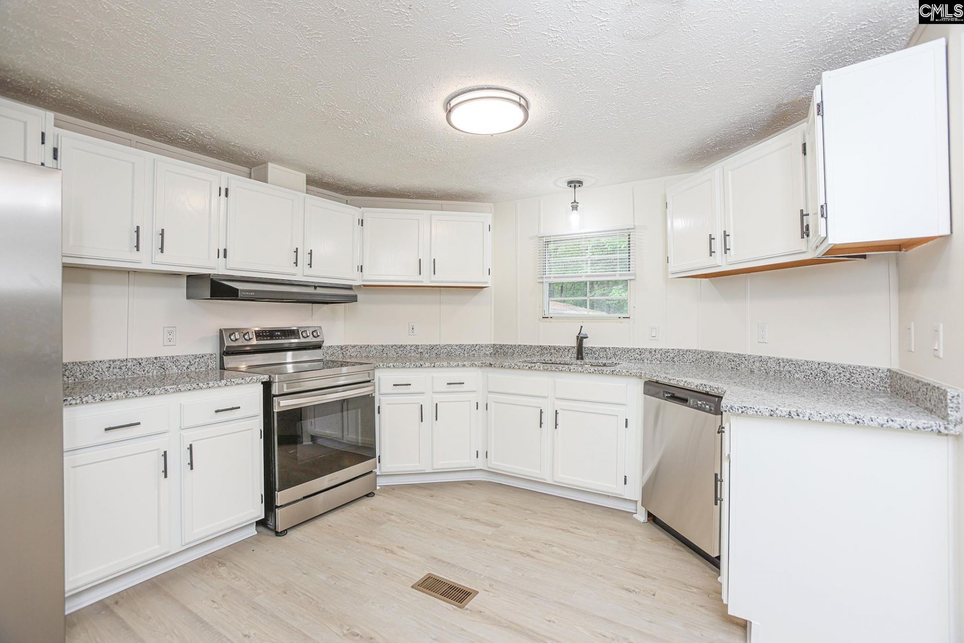 118 Frandeenas Court  Photo 35