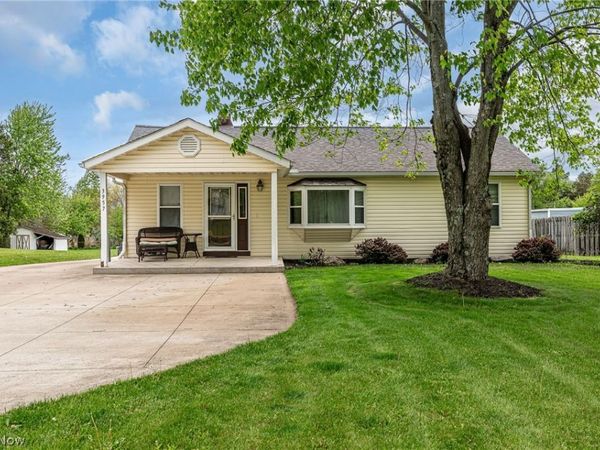 3957 Grafton Road , Brunswick, OH 44212