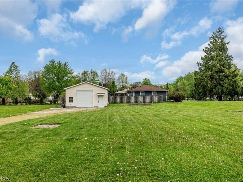 3957 Grafton Road, Brunswick, OH 44212 Photo 2