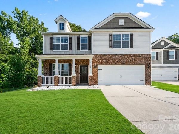 7128 Bandera Drive , Charlotte, NC 28214